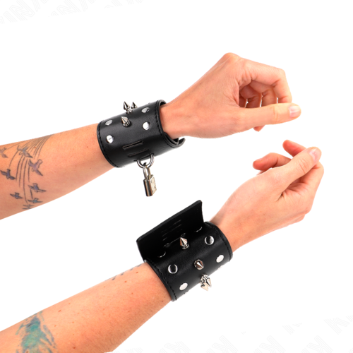 Kink – appareils-poignets punk avec pointes 25 x 6 cm